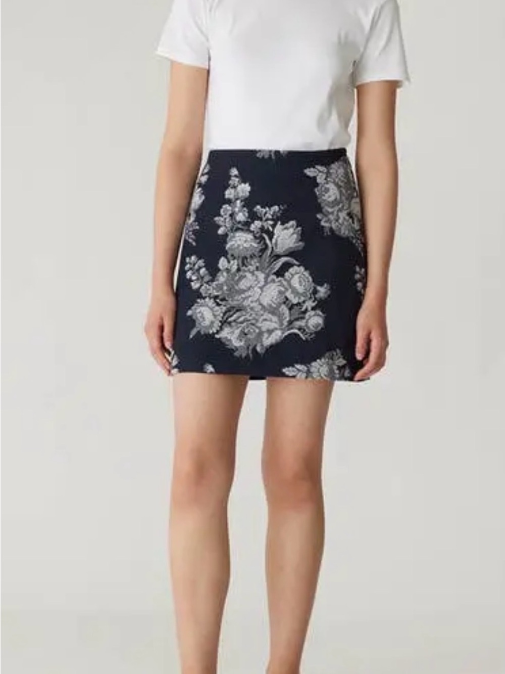Rebecca Taylor Navy Mini Skirt with White Floral Jacquard